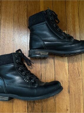 Taos Women's Cutie Black Leather Ankle Boots